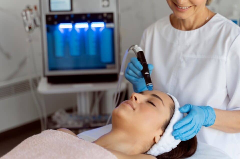 Holiday Facials To Achieve Your Best Glow Yet