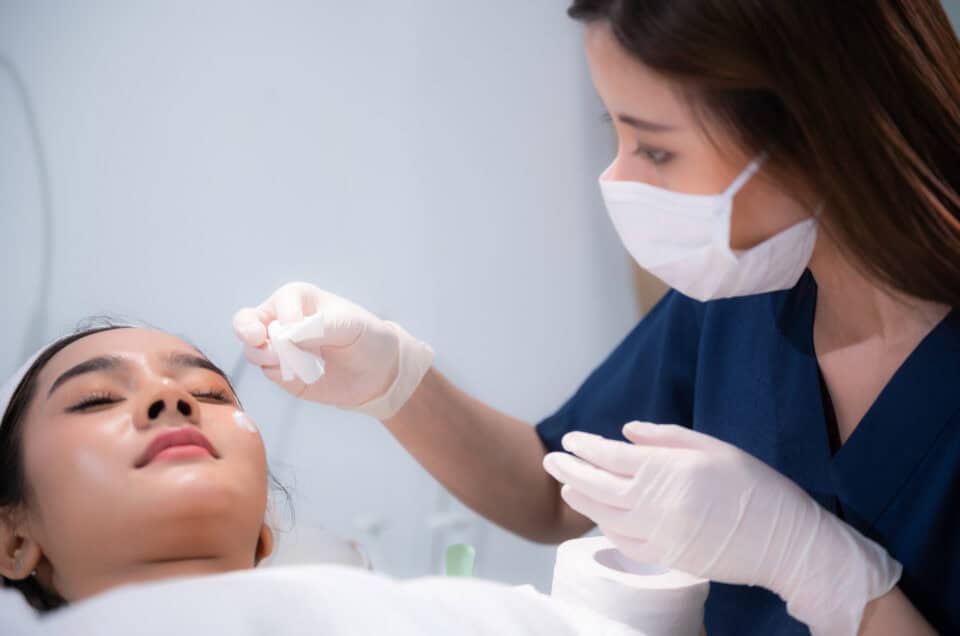 Microneedling, Botox